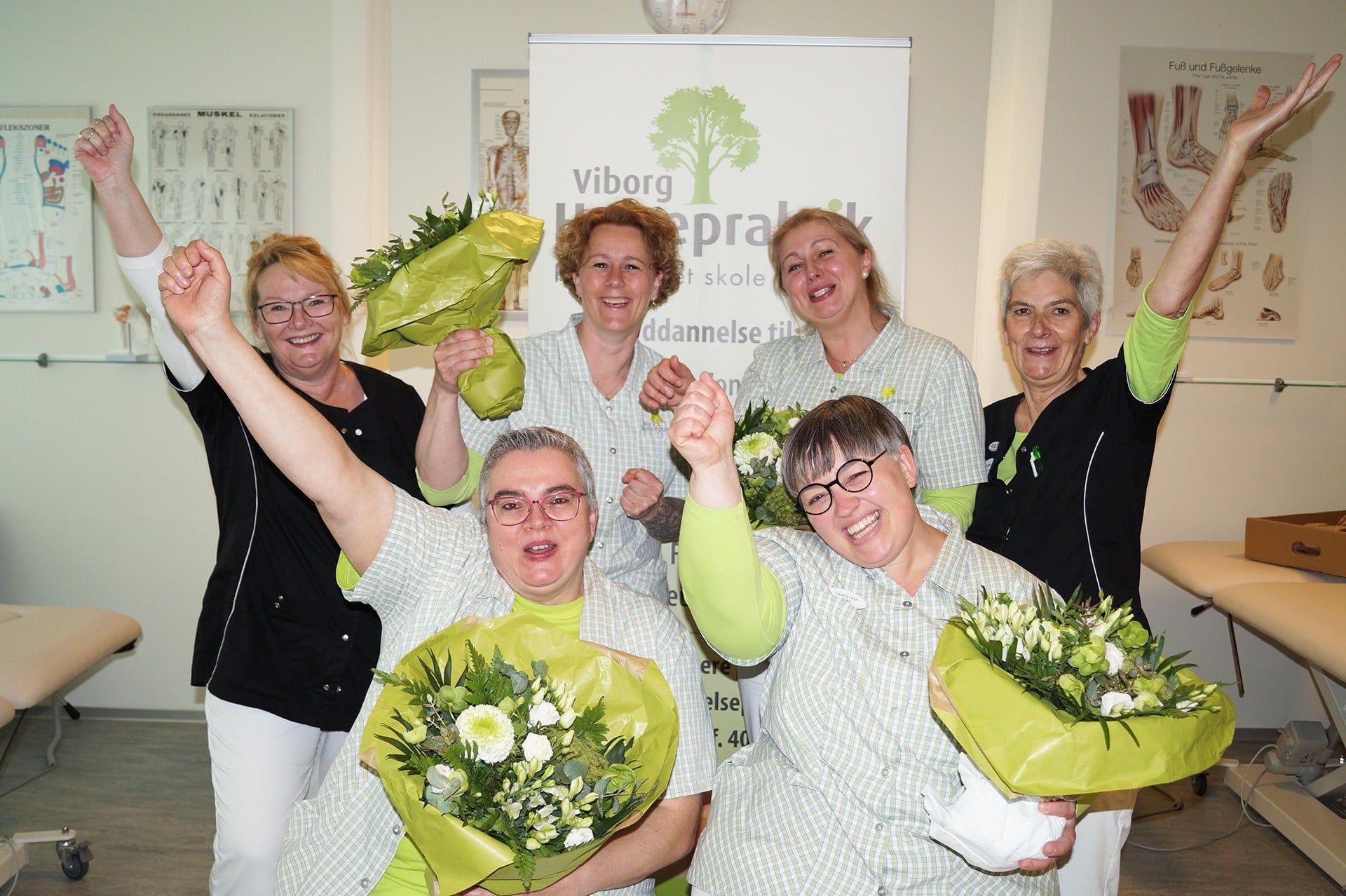 Nye fodplejere fejres på fodplejeskolen