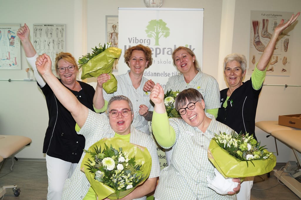 Nye fodplejere fejres på fodplejeskolen